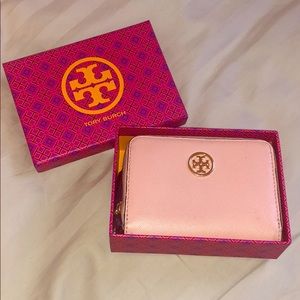 Tory Burch small zip wallet